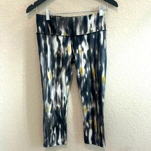 Small capri leggings by Nike
